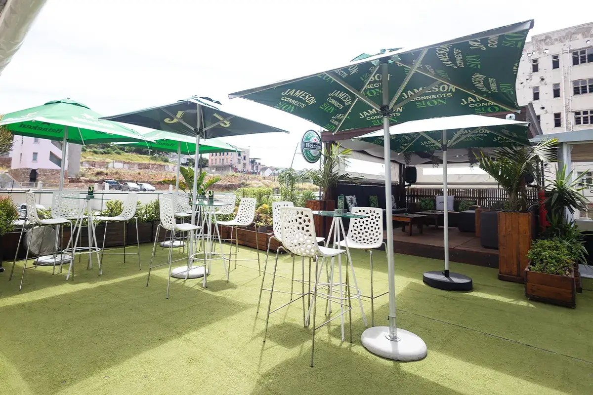 3_Roof Garden Bar Décor Hire